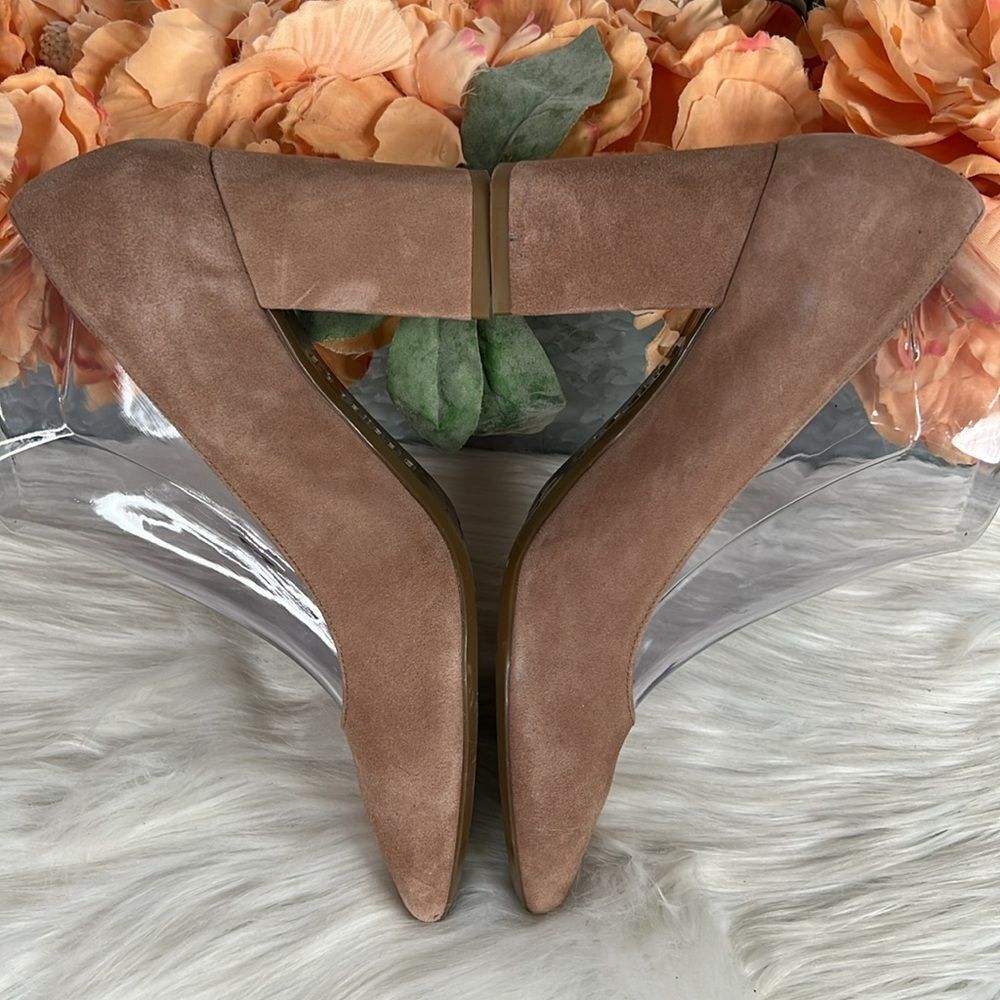Aquatalia Blush Pink Suede Block Heel Pumps - Picture 5 of 11
